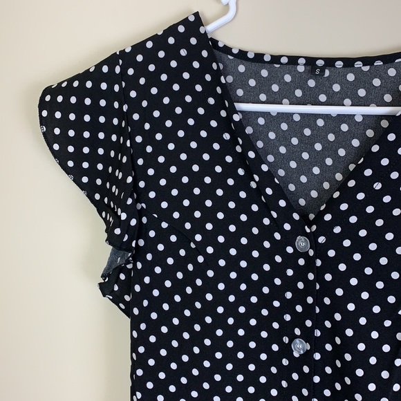 Ruffle sleeve polka dot summer dress - Picture 2 of 5